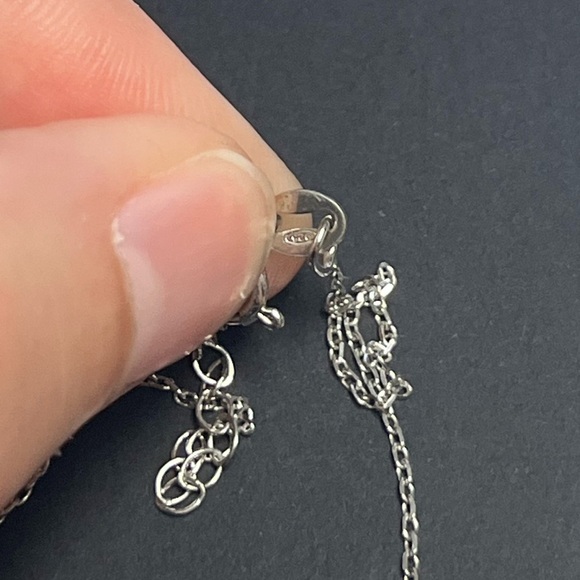 Sterling silver bracelet with leaf.
Stamped - Picture 2 of 5